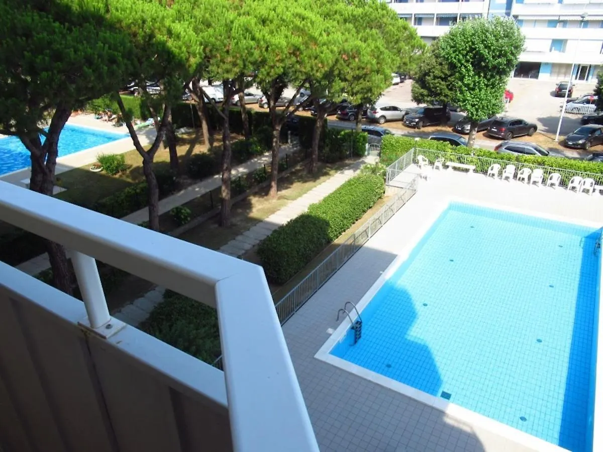 Appartement Cozy Flat In A Residence With Shared Pool Porto Santa Margherita di Caorle