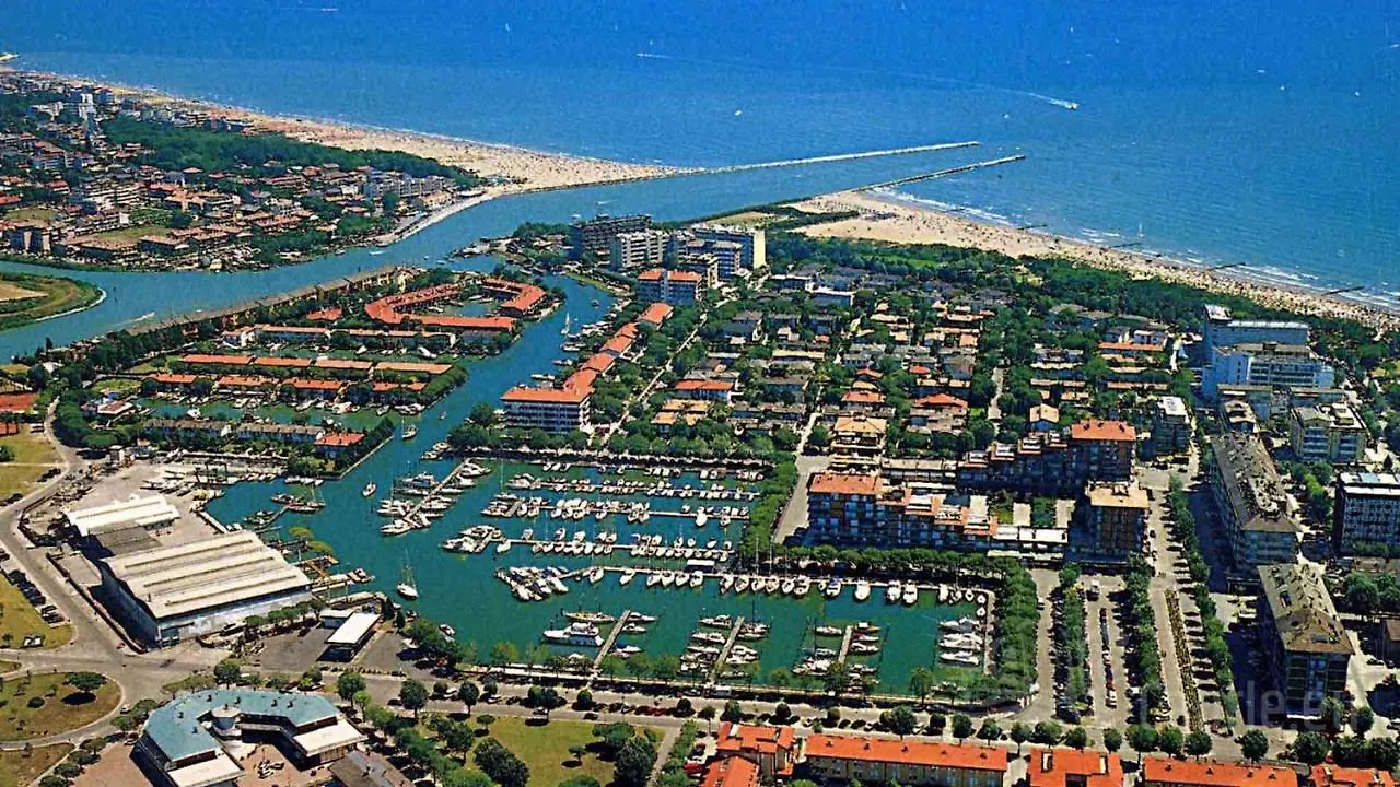 Cozy Flat In A Residence With Shared Pool Porto Santa Margherita di Caorle 0*,