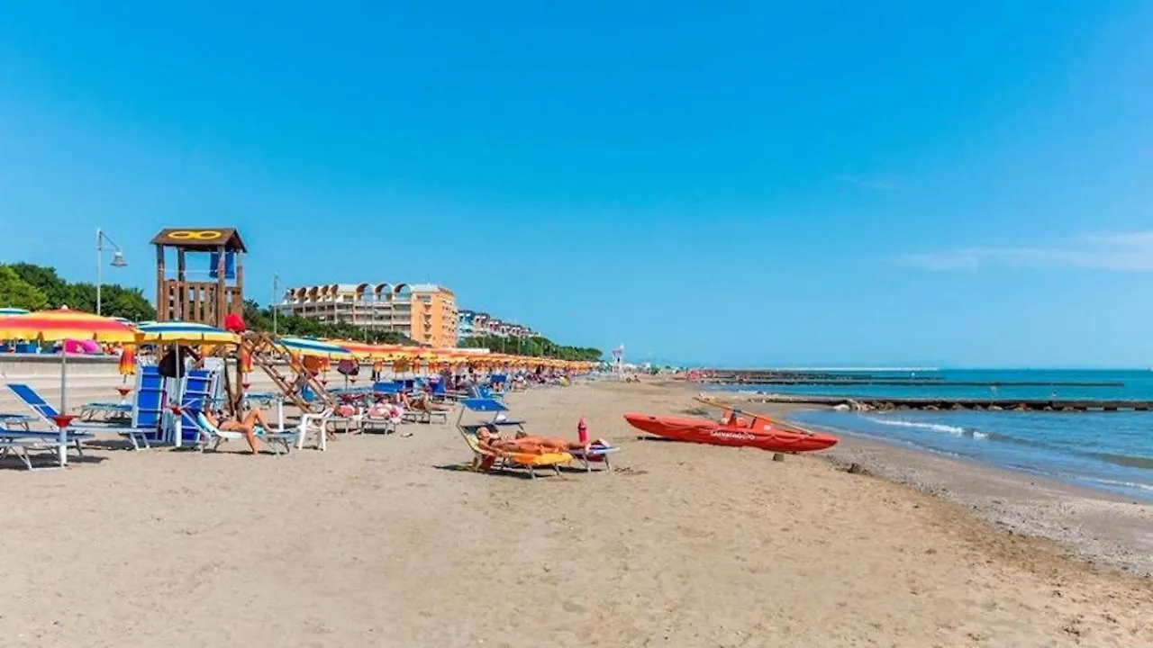 Cozy Flat In A Residence With Shared Pool Porto Santa Margherita di Caorle Daire